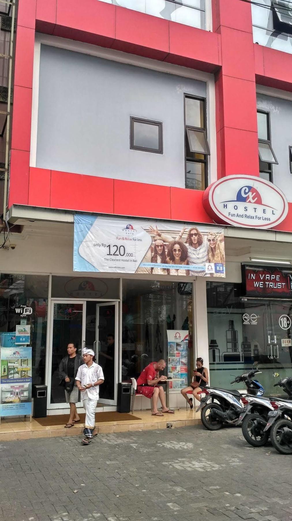 Cx Hostel Kuta Raya Exterior foto